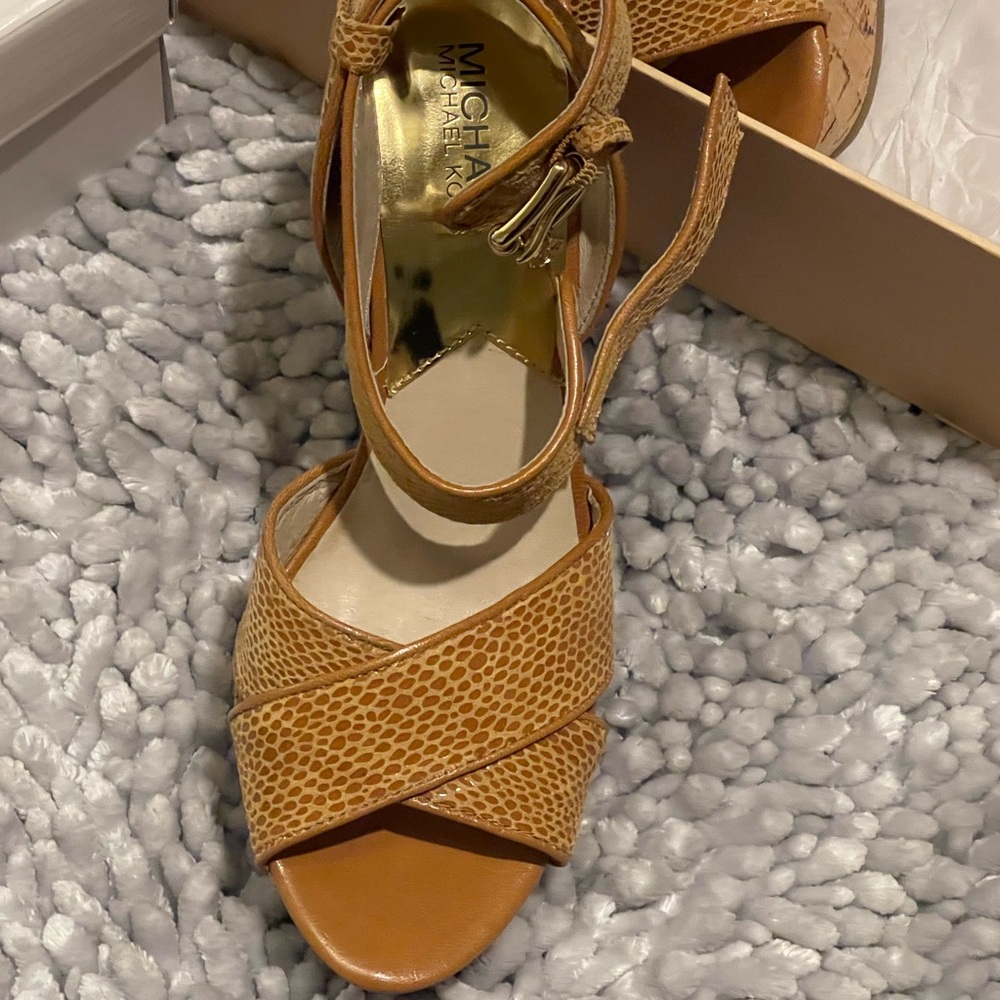 Michael Kors Brown Textured Sandals